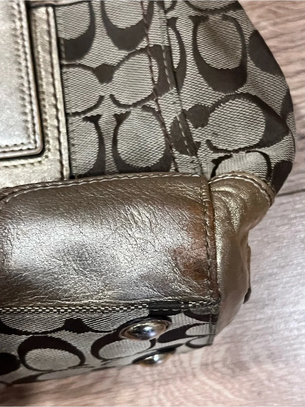 Coach see photos